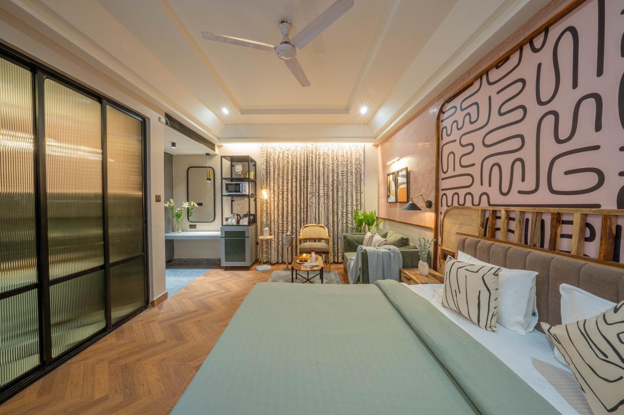 Boutique Hotel By One Tree 구르가온 외부 사진