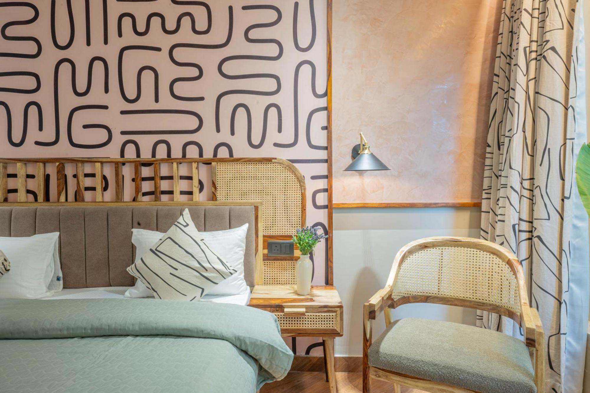 Boutique Hotel By One Tree 구르가온 외부 사진
