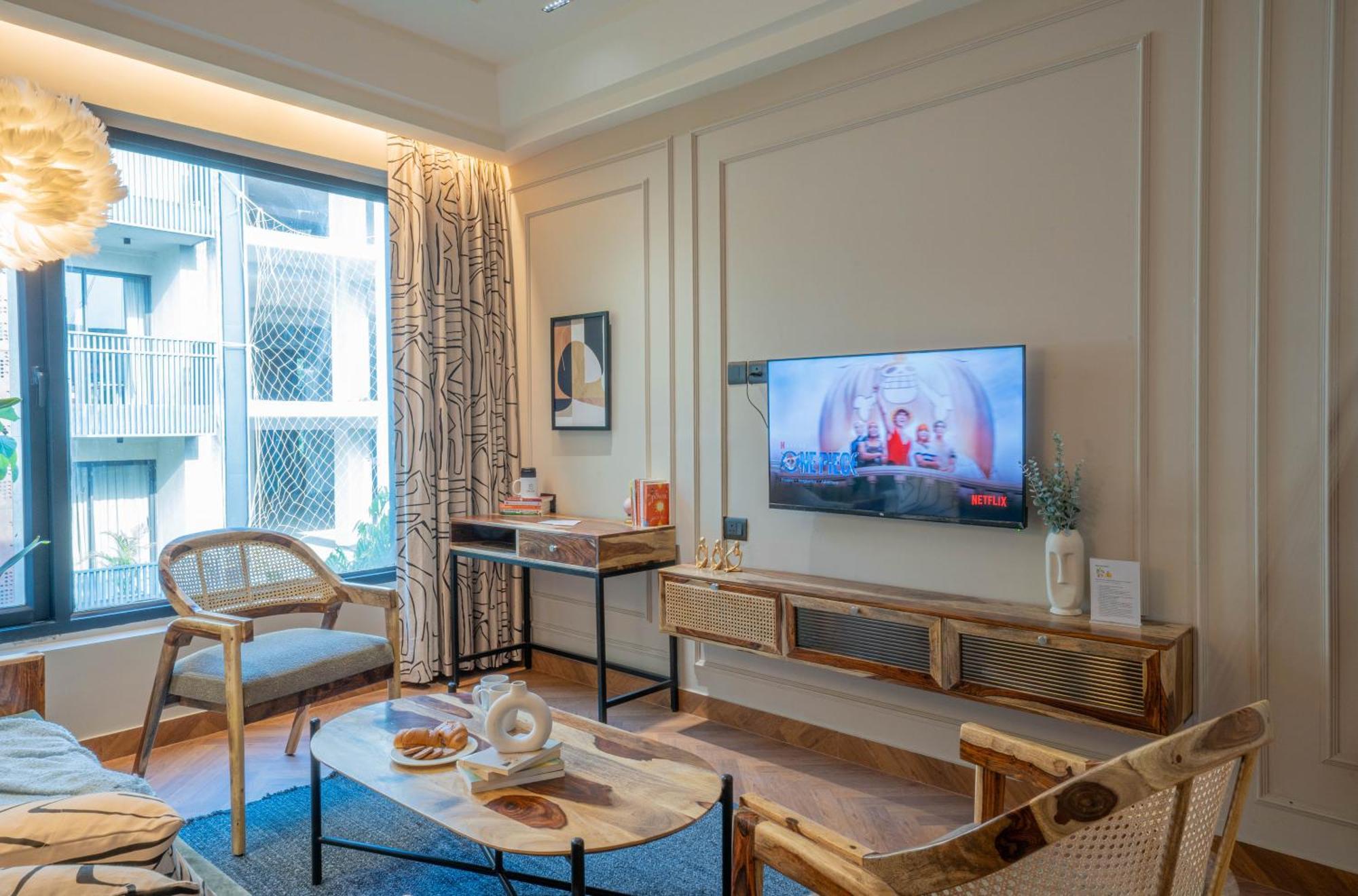 Boutique Hotel By One Tree 구르가온 외부 사진
