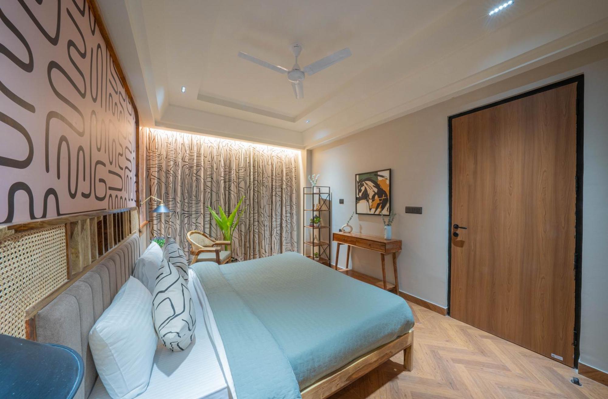 Boutique Hotel By One Tree 구르가온 외부 사진